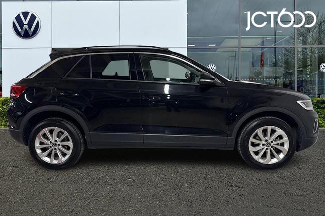 VOLKSWAGEN T-Roc Photo 4