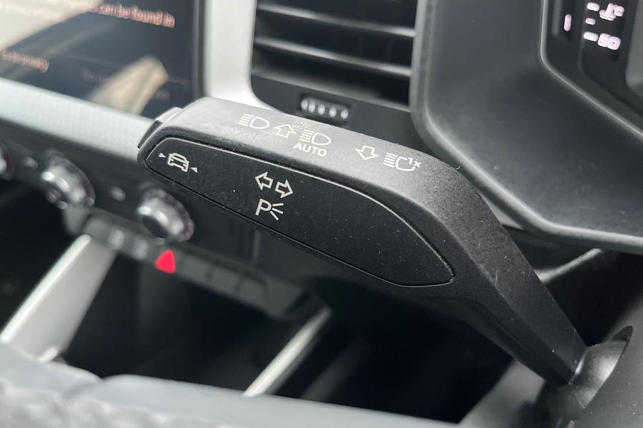 Audi A1 Photo autoimg-5d6adead50e84c58f177354503878246ef7b58e9.jpg