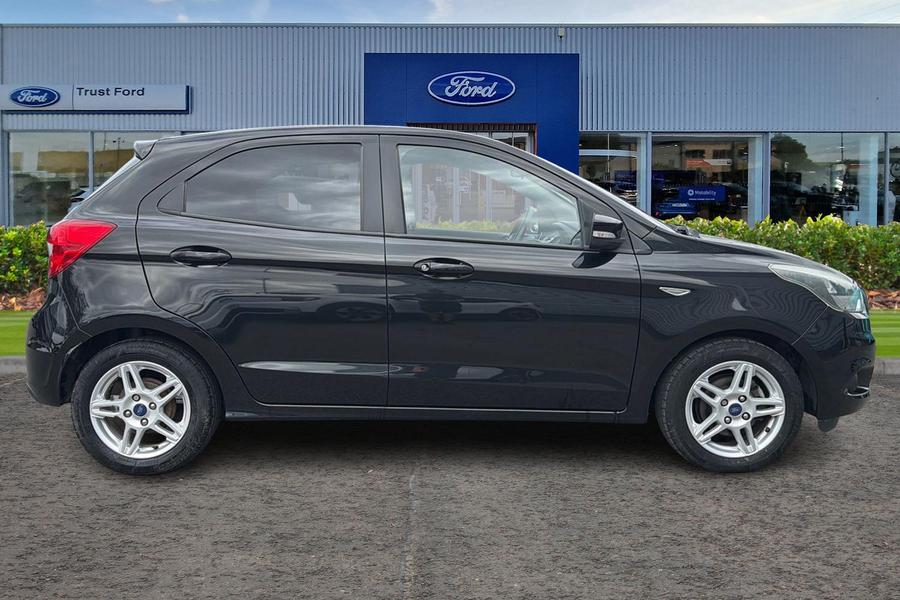 Ford KA+ Photo autoimg-5d6b3afc8772abd1c85f617de569953d9bcc7970.jpg