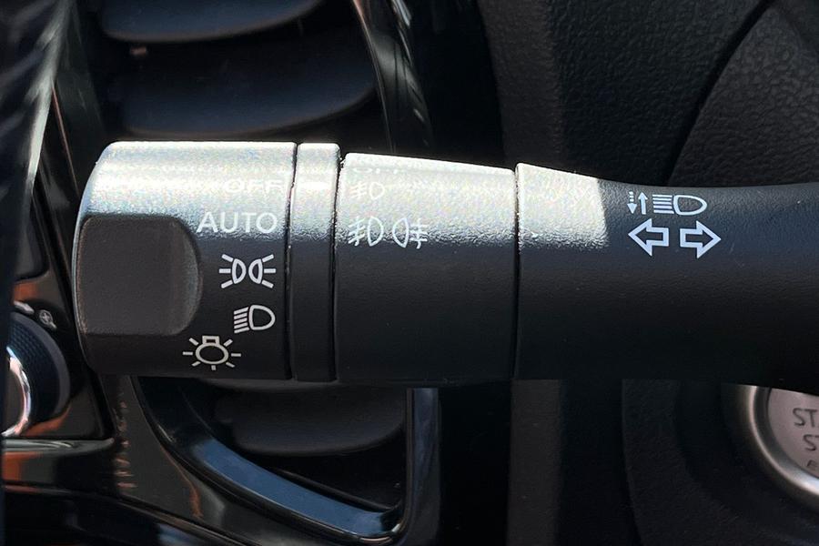 Nissan JUKE Photo autoimg-5d6b55d05d4e92cbe897ac13c6d6e5e70571d8d9.jpg