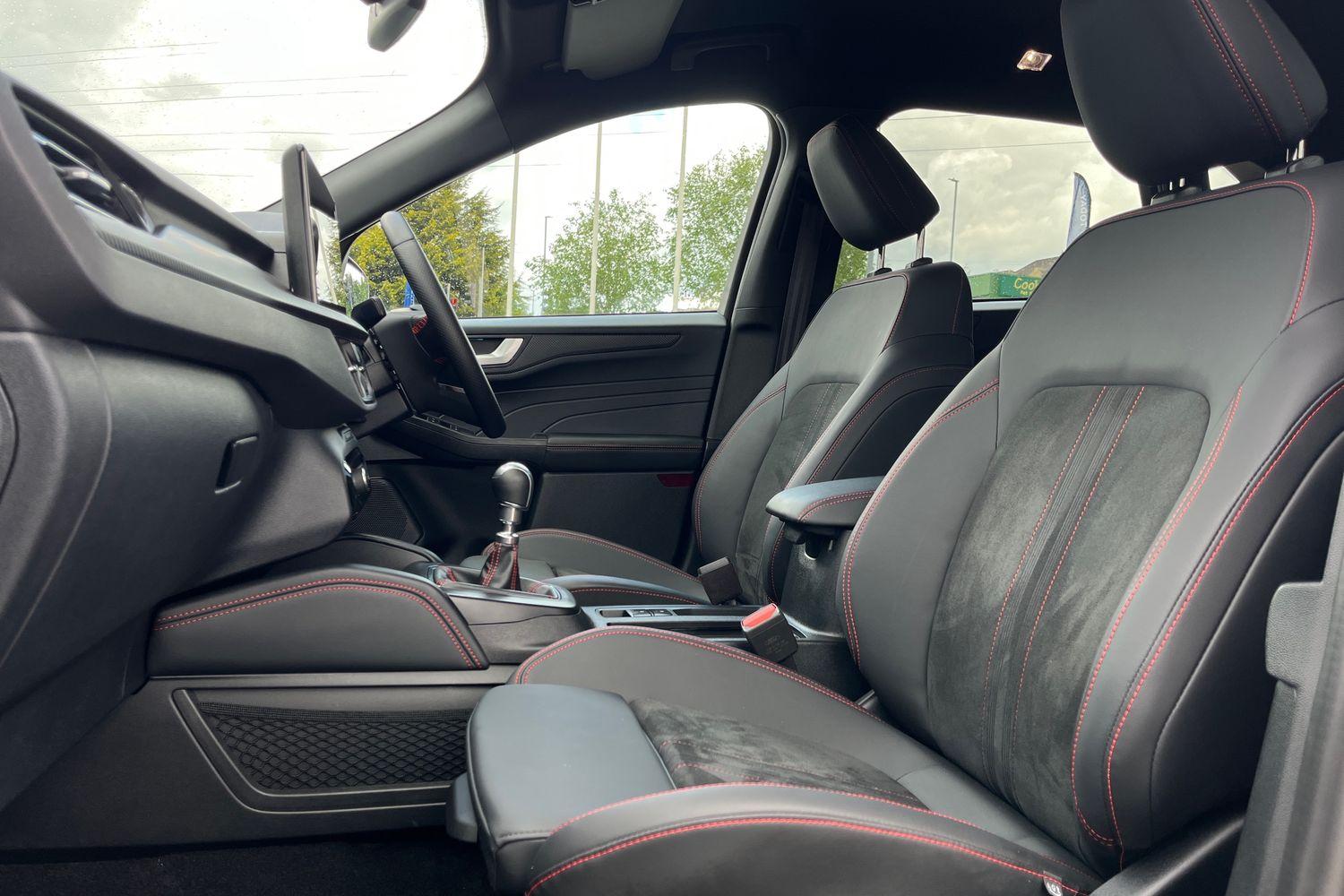 Ford Kuga Photo 18