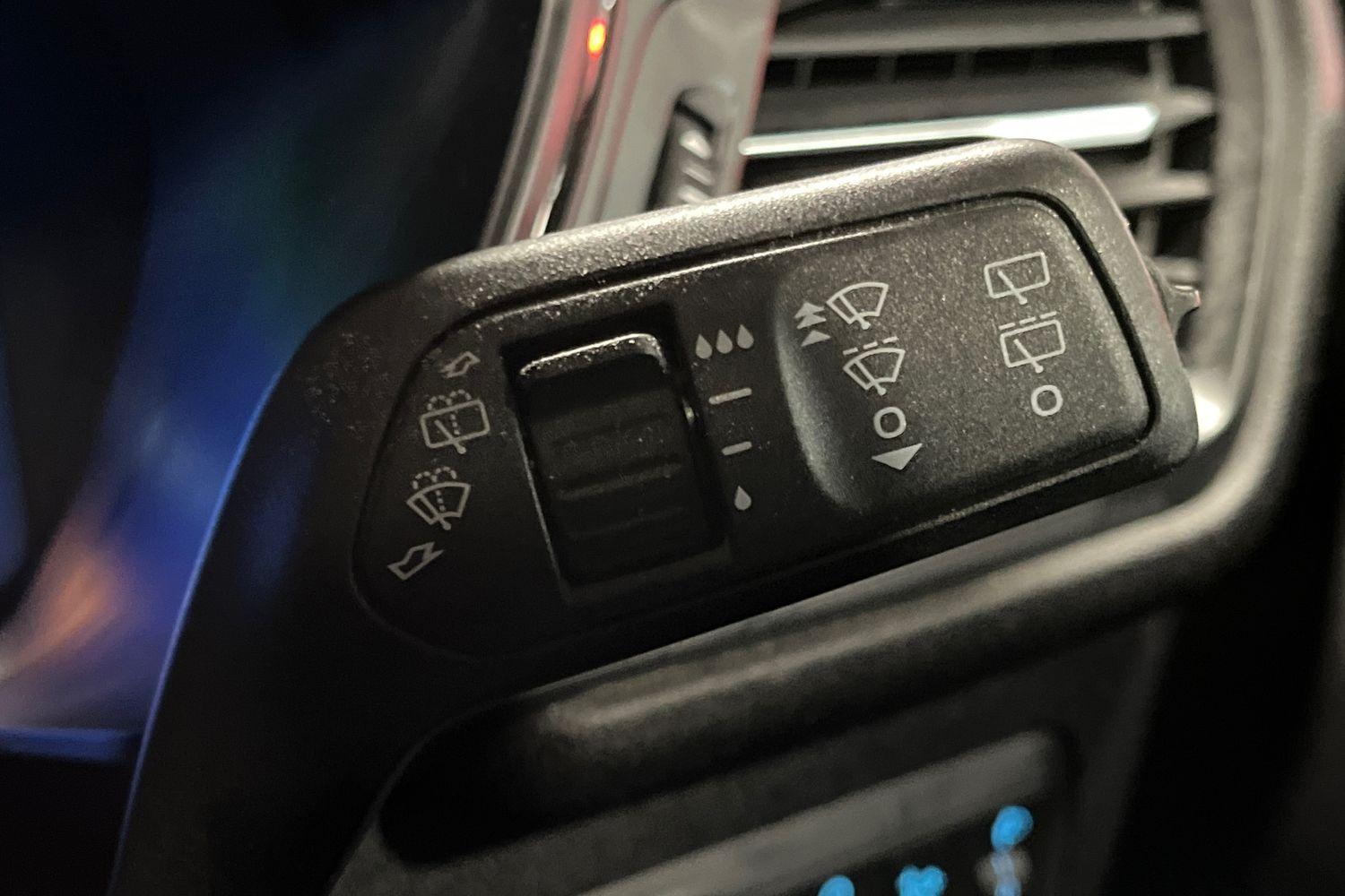 Ford KUGA Photo 14