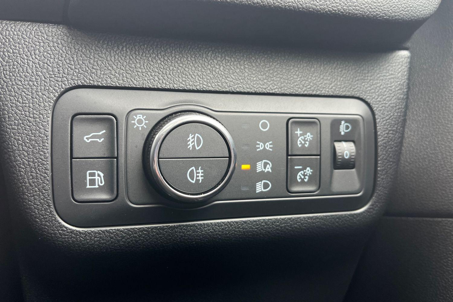 Ford Kuga Photo 34