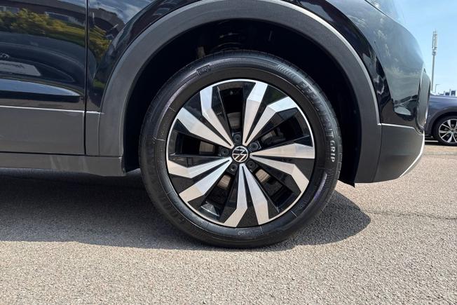 VOLKSWAGEN T-Cross Photo 5