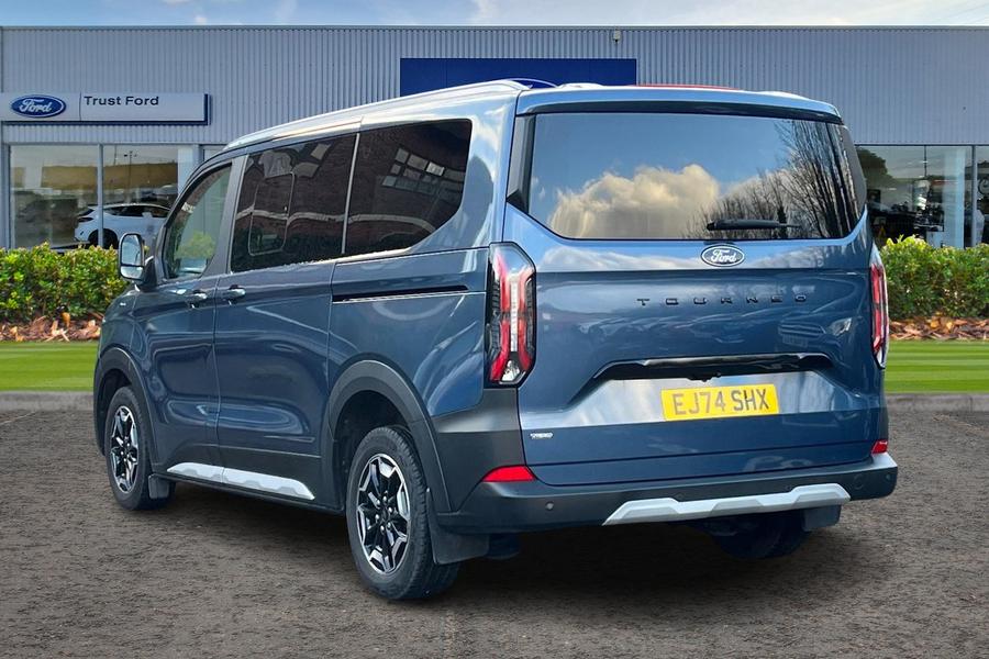 Ford Tourneo Custom Photo autoimg-5d78b420e6b0534b053cf2457b6e81c1d919e563.jpg
