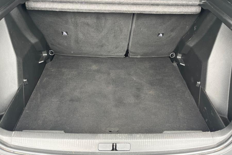 Peugeot 2008 Photo autoimg-5d78c608db97e776f362a10c276b5bd115d1109f.jpg