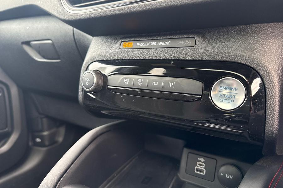 Ford KUGA Photo autoimg-5d79540af5b0085707a7c802b40276dfceb8690d.jpg