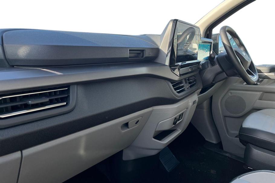 Used FORD TOURNEO CUSTOM JMZ5490 3