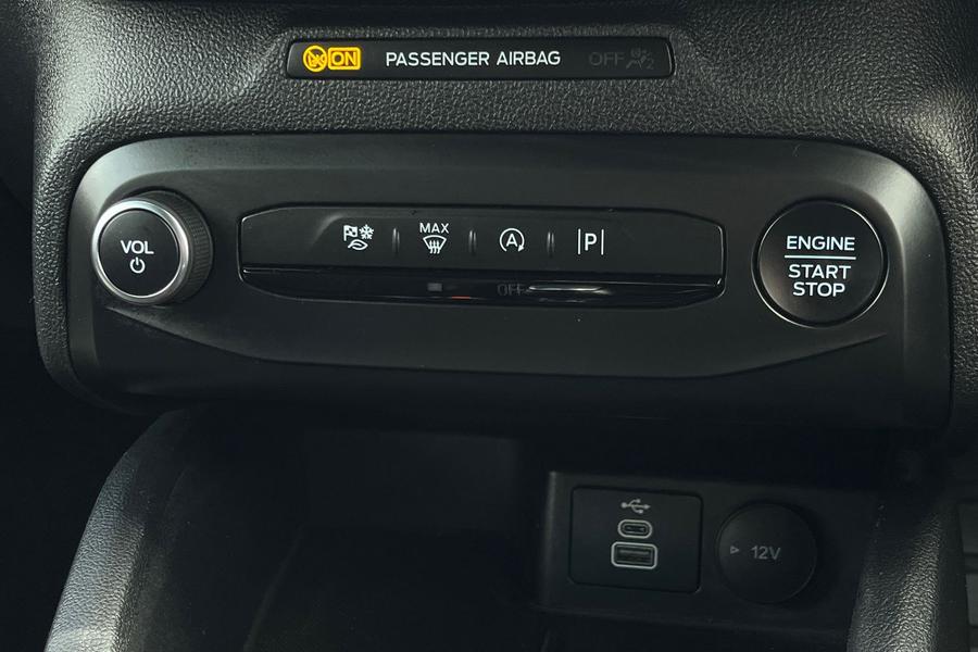 Ford Focus Photo autoimg-5d7c9c24999b81f2d4554fb5d5780214babb8ef5.jpg