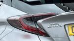 Toyota C-HR Photo 18