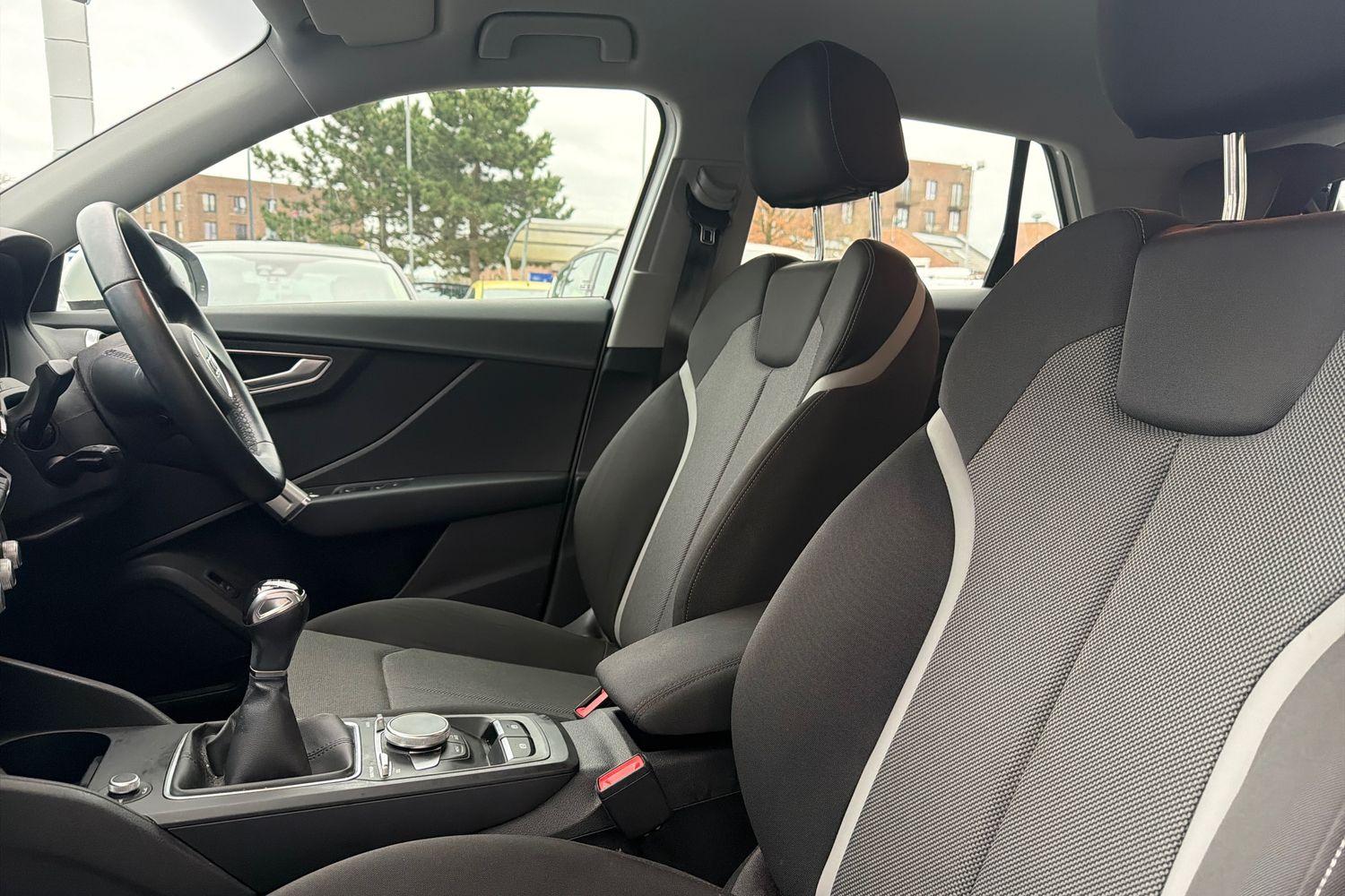 Audi Q2 Photo 18