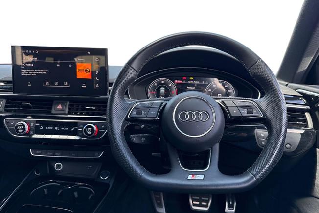 Audi A4 Avant Photo 11