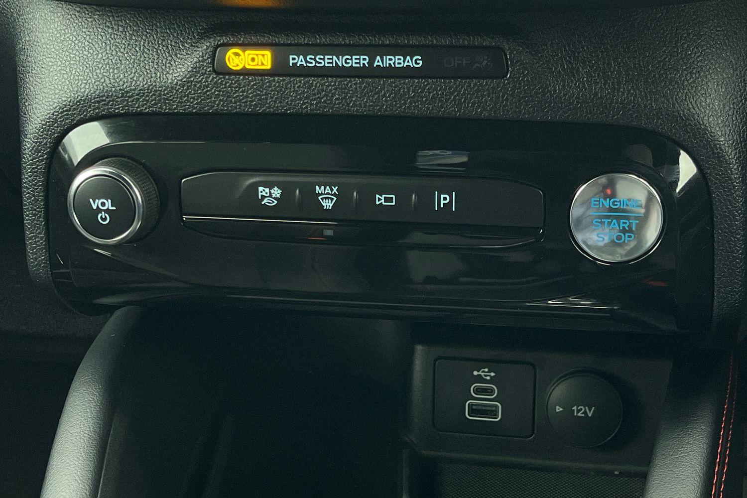 Ford Kuga Photo 31