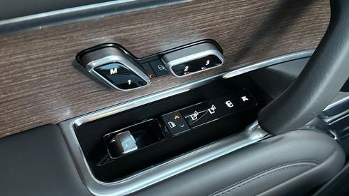 Land Rover Range Rover Photo autoimg-5d8826ac46d469ab946470914aab11fed1e29f82.jpg