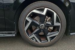 VOLKSWAGEN Golf Photo 5