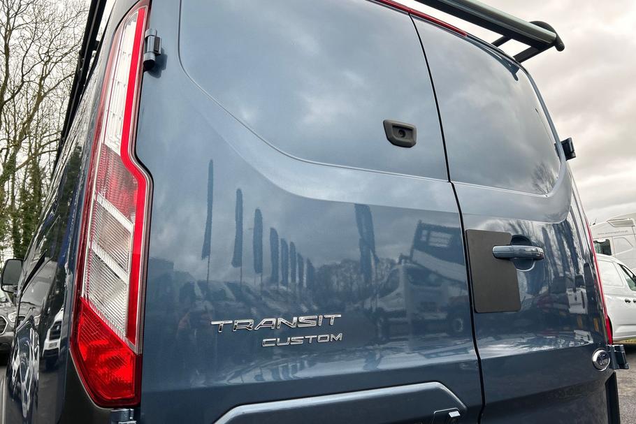 Used FORD TRANSIT CUSTOM MC72COJ 26
