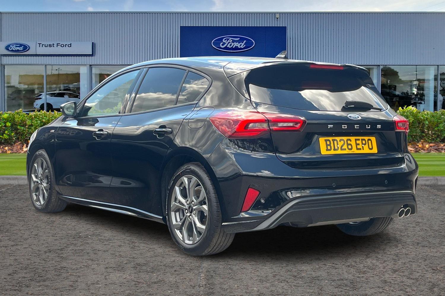 Ford FOCUS Photo 1