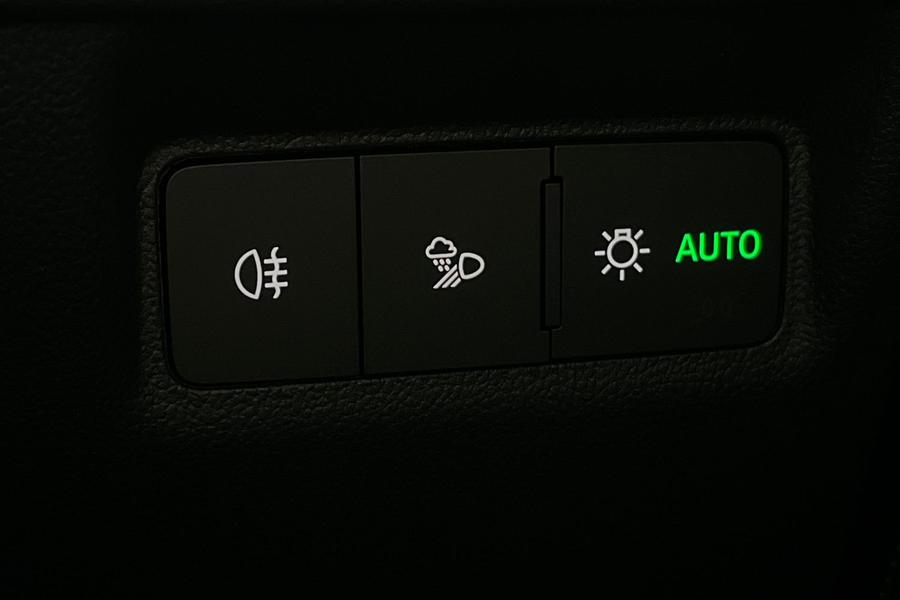 Skoda ENYAQ Photo autoimg-5d902b6e52dde3f4de896a0172fdc60cb2baa124.jpg