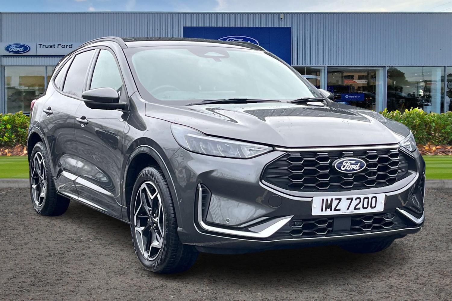 Ford Kuga Photo 0