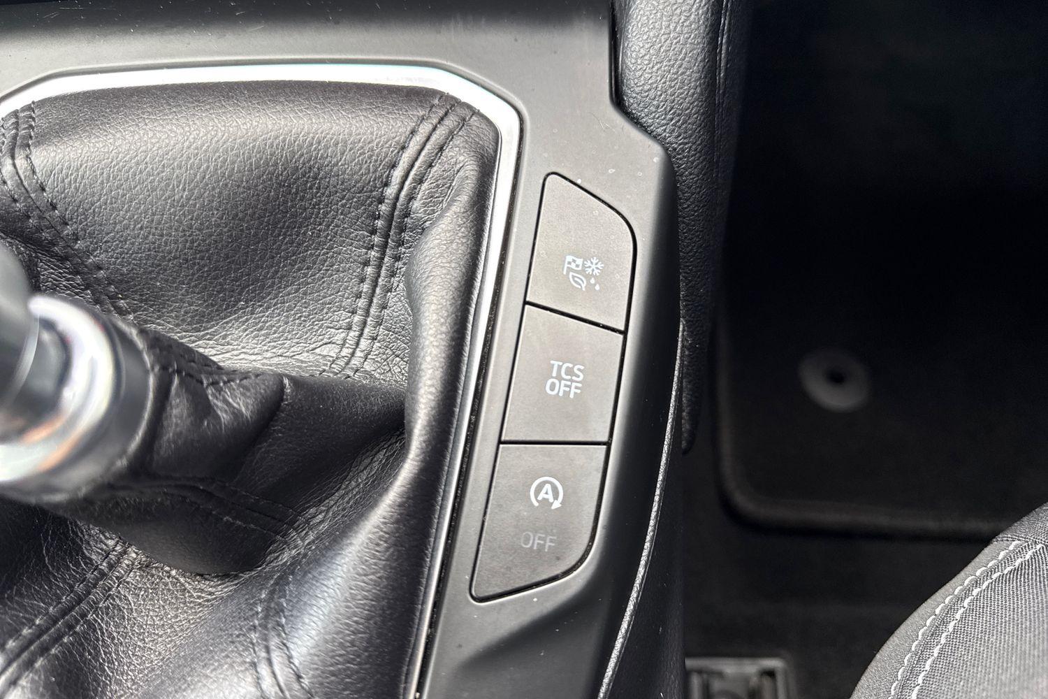 Ford FOCUS Photo 24
