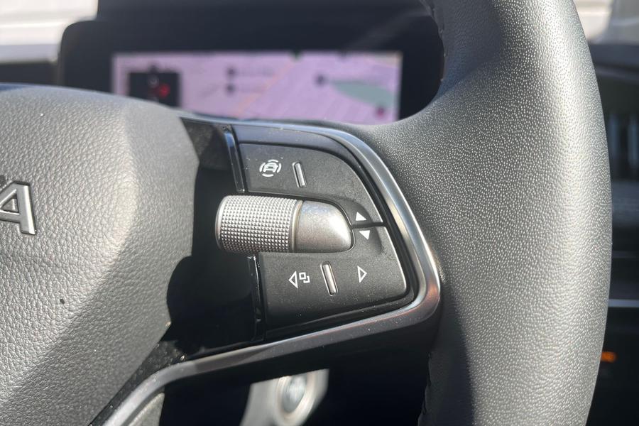 Skoda SUPERB Photo autoimg-5d996ef15c4b5a2c38bf425d6421a2526b577a72.jpg