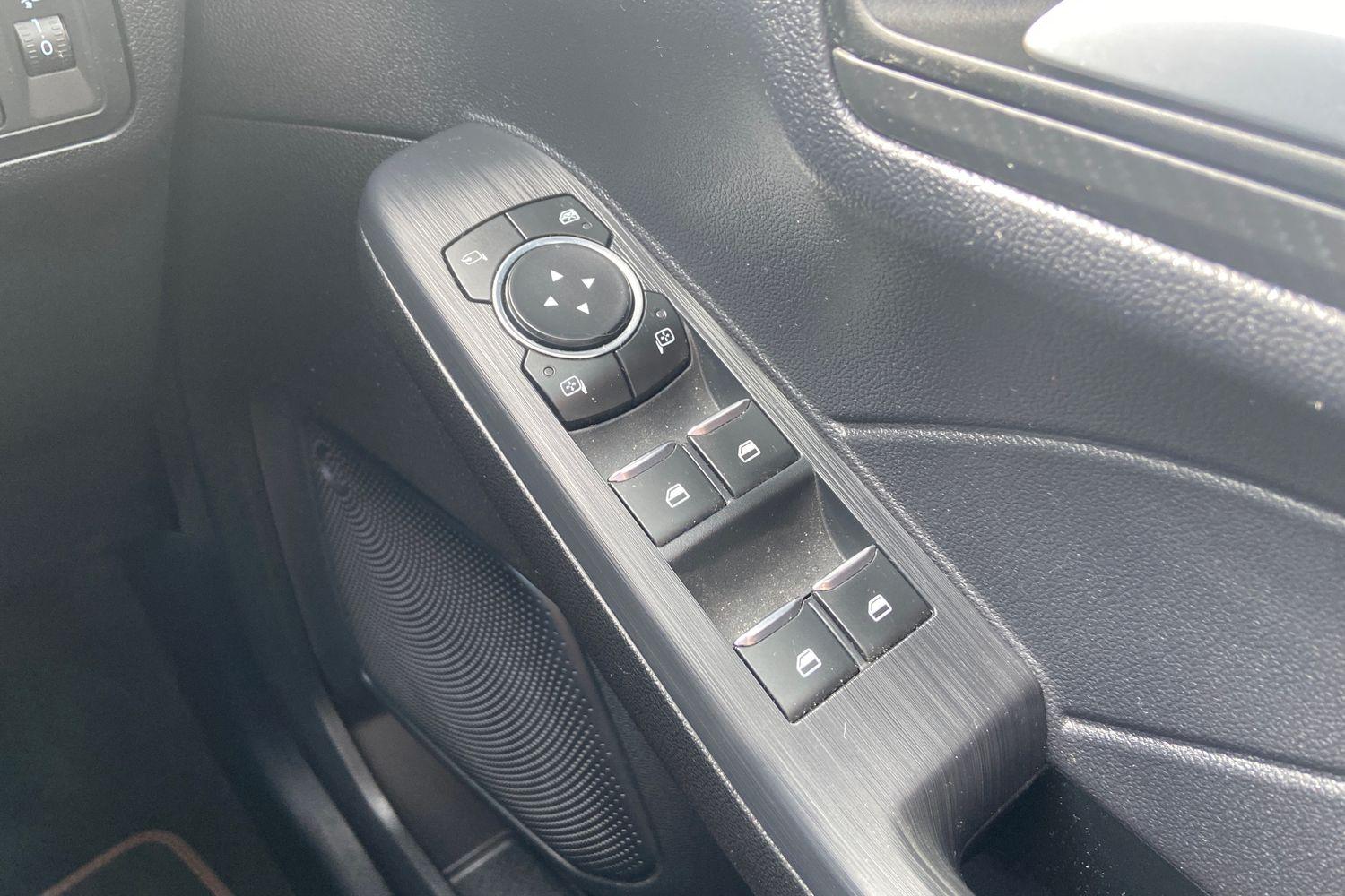 Ford Kuga Photo 15
