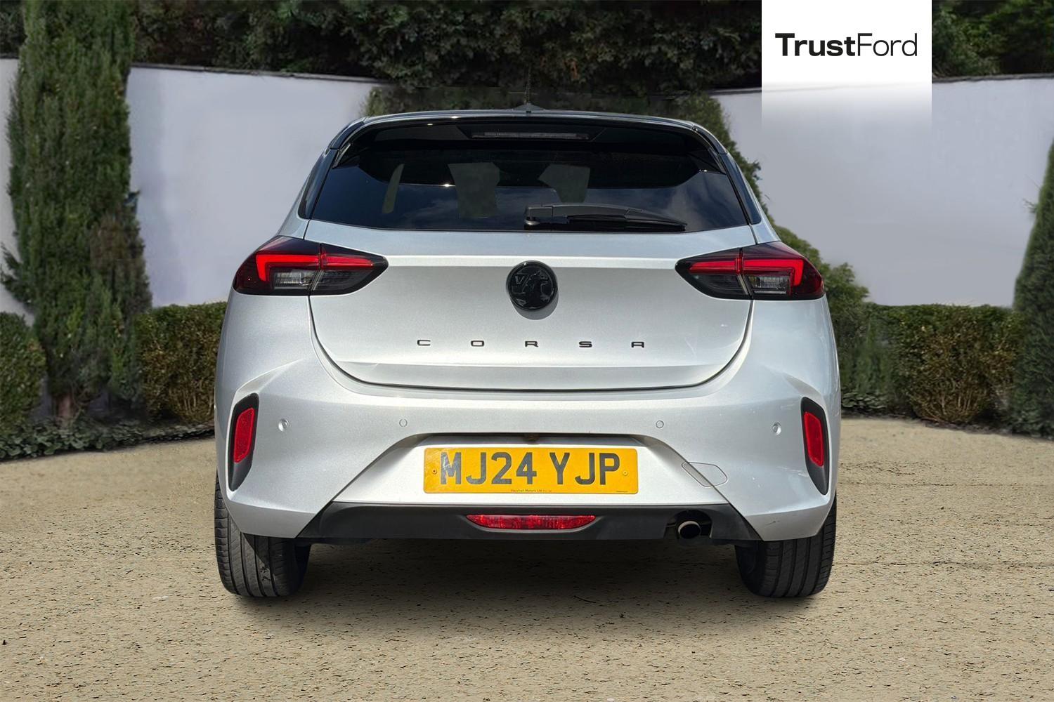Vauxhall CORSA Photo 6
