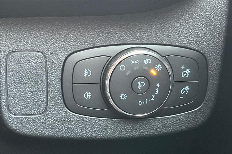 Ford Puma Photo autoimg-5db03dfcde7e602e727e39f91b1b7aee8cd77424.jpg