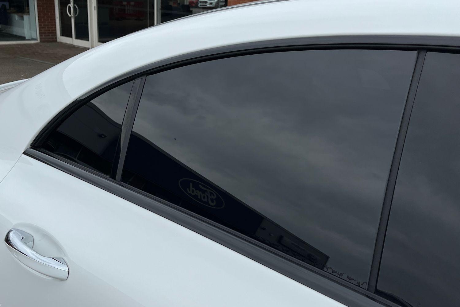 Mercedes-Benz CLA Photo 38