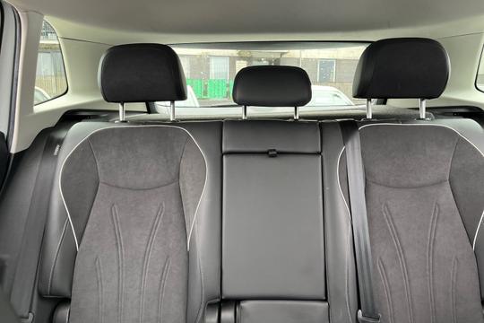 Volkswagen Tiguan Photo autoimg-5dbbb37a4a1893f73113b7bbe07e8a33852c9bd5.jpg