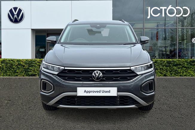 VOLKSWAGEN T-Roc Photo 8