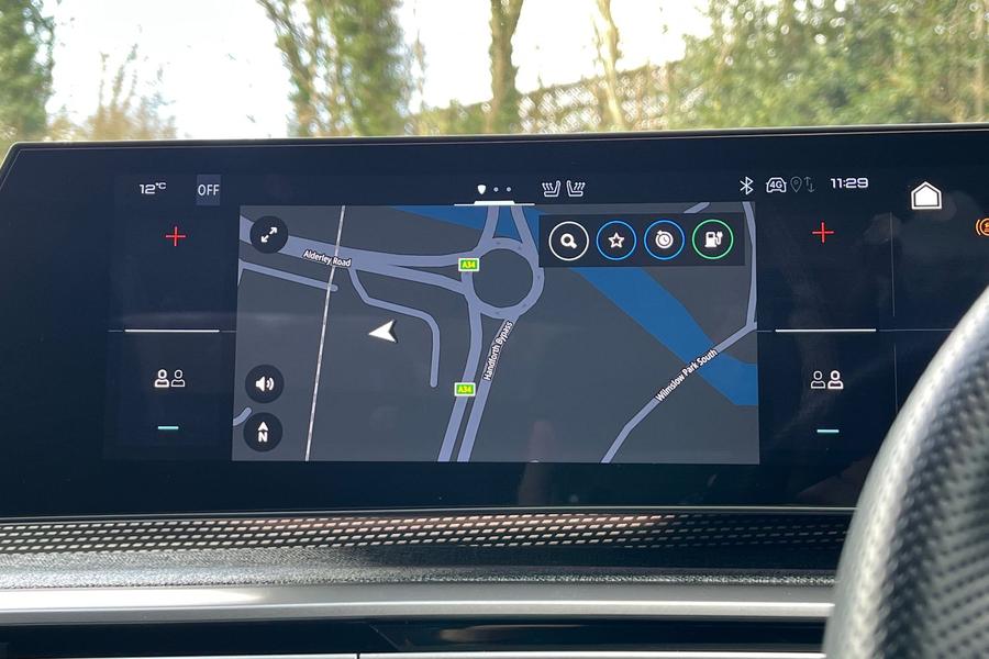 Peugeot E-3008 Photo autoimg-5dbe668438a053d5bbe9b3bee2e4d12a7bbc8e1d.jpg