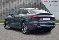 AUDI Q8 E-Tron Photo 3