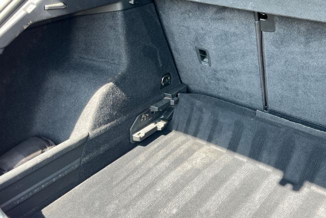 AUDI Q3 Photo 37