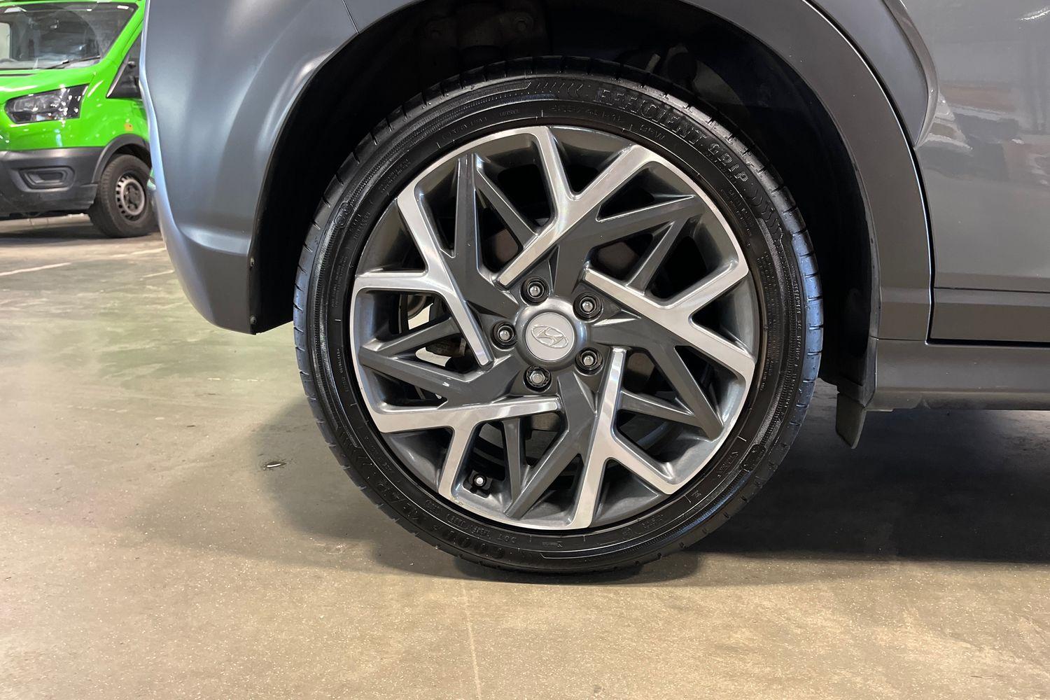 Hyundai KONA Photo 7
