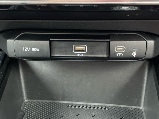 KIA Niro Photo 43