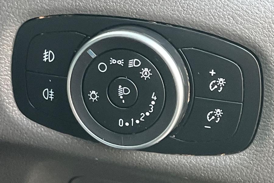 Ford Transit Custom Photo autoimg-5dd4b4c07f8feef722e709c2f938d6b69323be96.jpg
