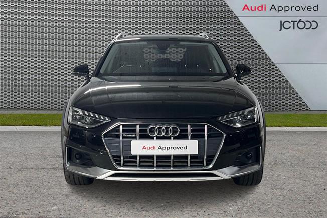 Audi A4 Allroad Photo 9