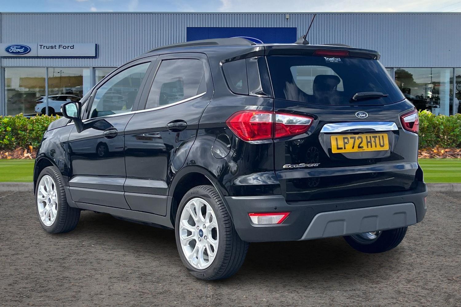 Ford EcoSport Photo 1