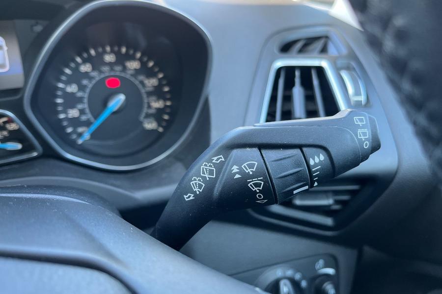 Ford GRAND C-MAX Photo autoimg-5dda540c0b36309362a8de6322a94bc94cc58e6f.jpg