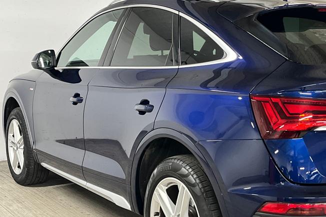 AUDI Q5 Photo 32