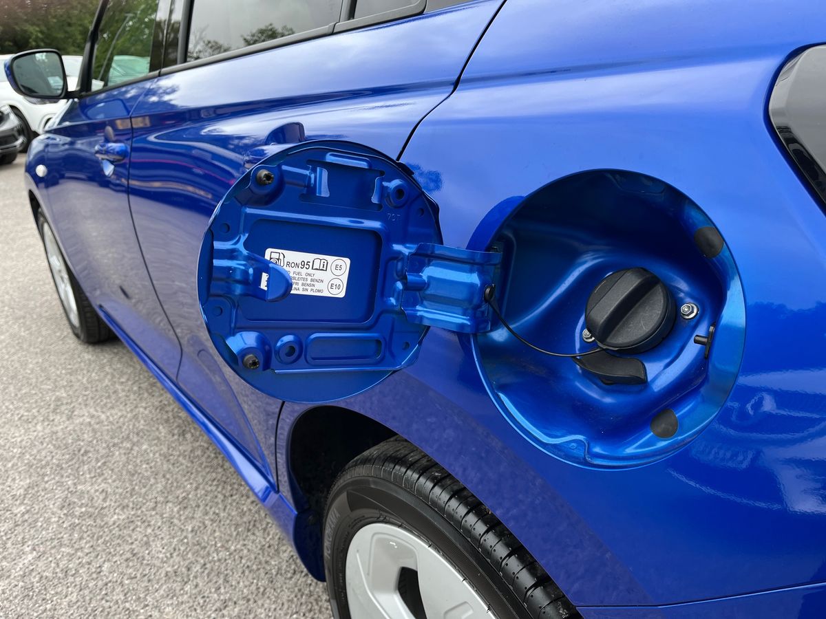 Suzuki Swift Photo 33
