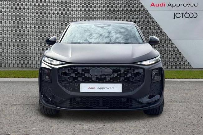 Audi Q3 Photo 8