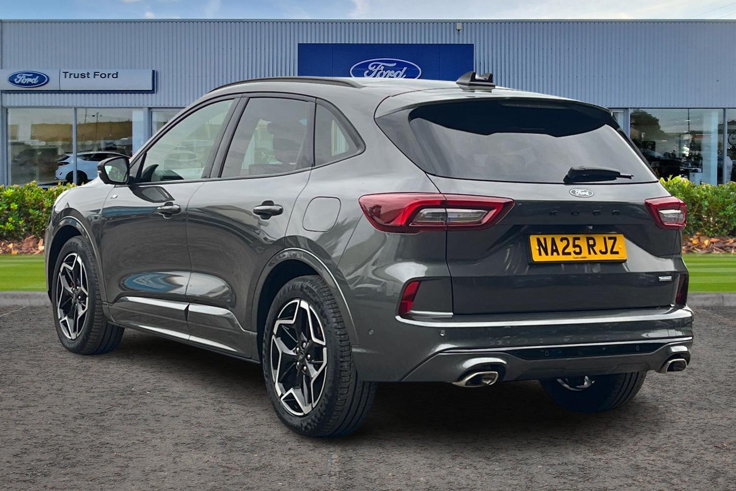 Ford KUGA Photo 1