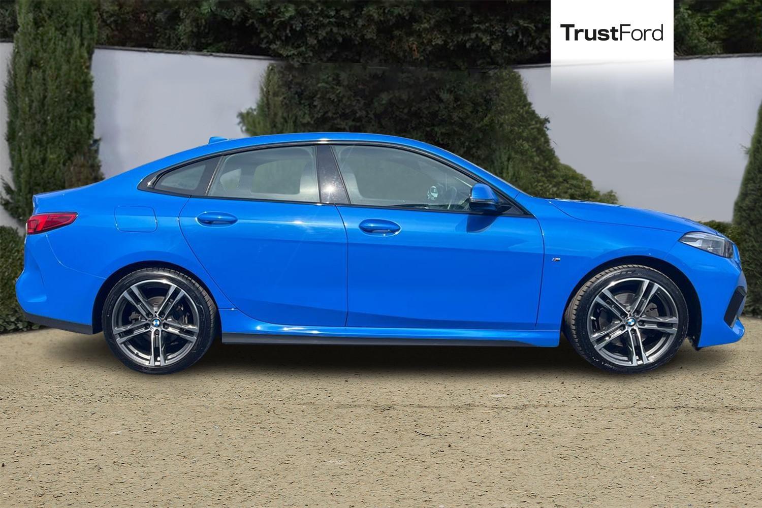 BMW 2 SERIES Photo 2