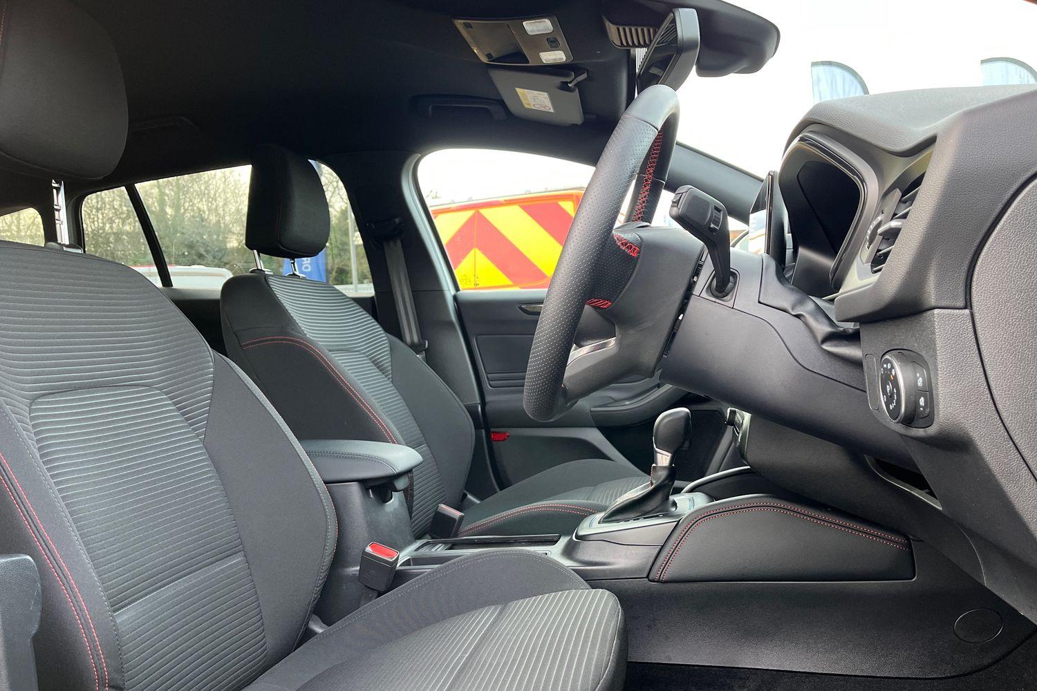 Ford Focus Photo 16