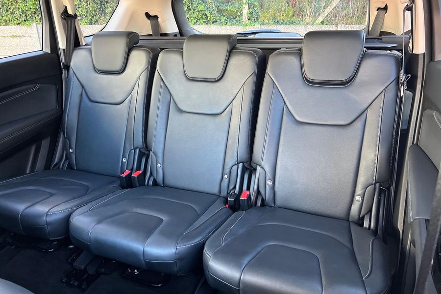 Ford S-Max Photo autoimg-5deaa5e9fa1d466584d8c4d0358577132abcd732.jpg