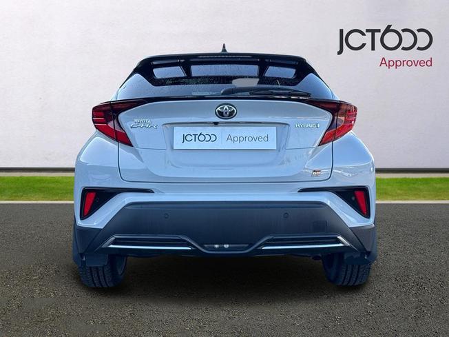 TOYOTA C-Hr Photo 7
