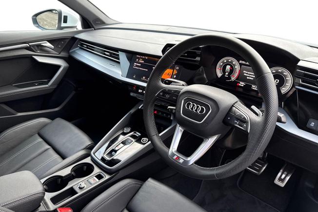 AUDI A3 Photo 6
