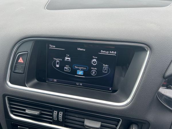 Audi SQ5 Photo autoimg-5df34f6d32f12723e4ff70fb66a3ba798a051f36.jpg